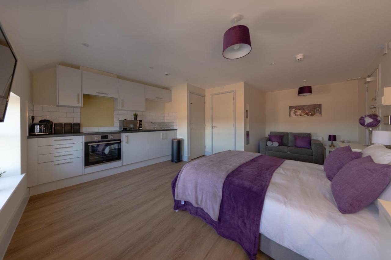 Isabella House - Hereford City Centre Aparthotel, By Rentmyhouse Buitenkant foto